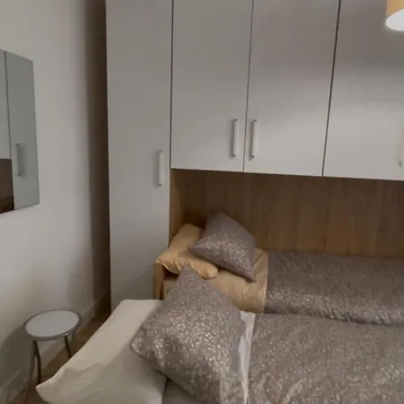 La Casa Di Ary Apartment *