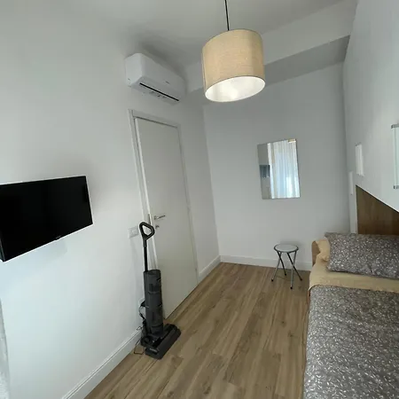 La Casa Di Ary Apartament Cisterna di Latina