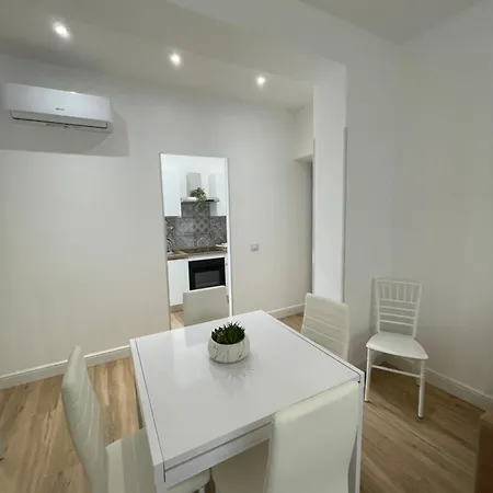 Apartment La Casa Di Ary Cisterna di Latina
